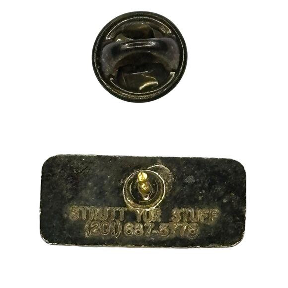 Vintage Aeroquip Hose and Fittings Tie Tack - Picture 2 of 10